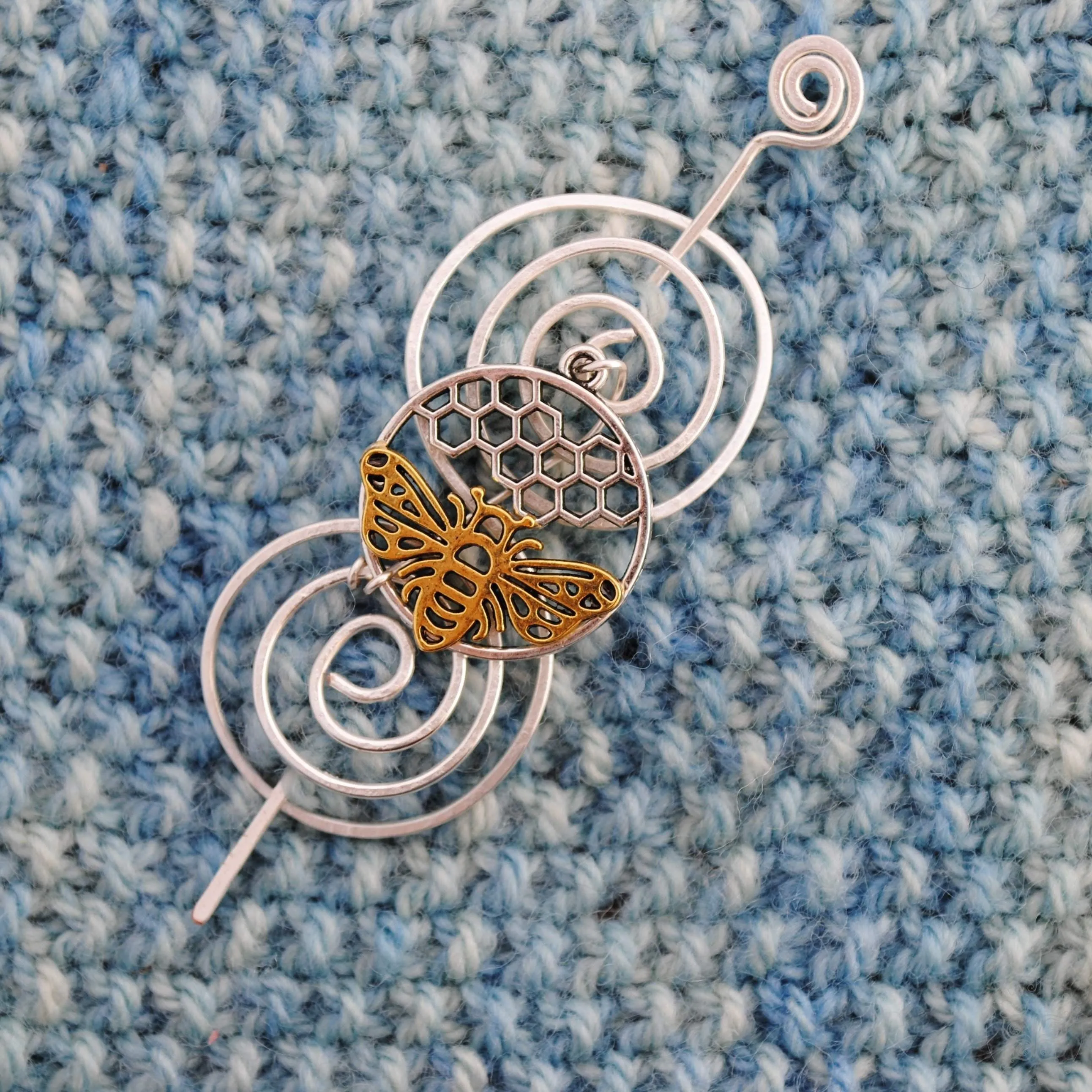Bee Shawl Pin - Charmed Silver and Gold