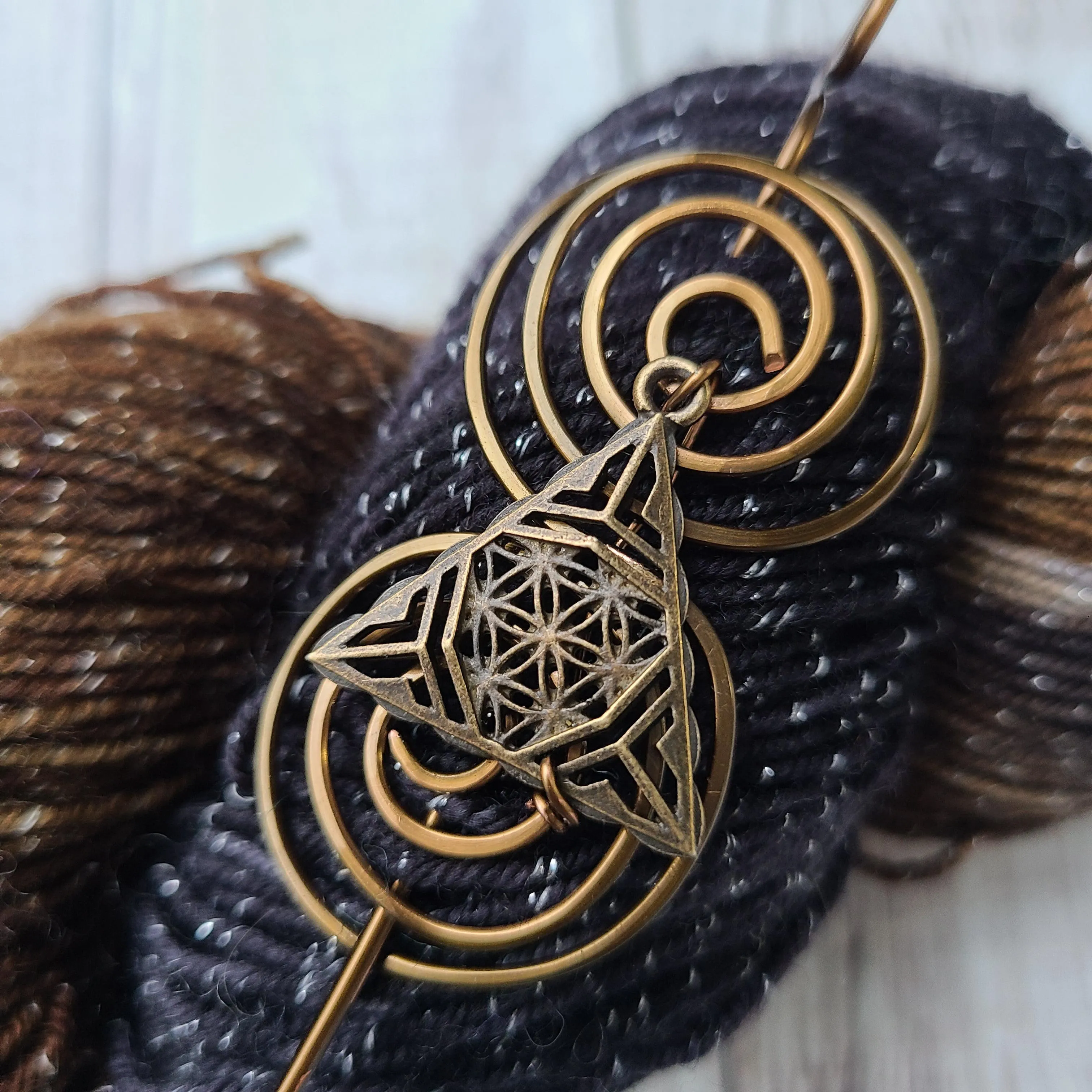 Filigree Triangle Shawl Pin - Charmed Vintage Bronze