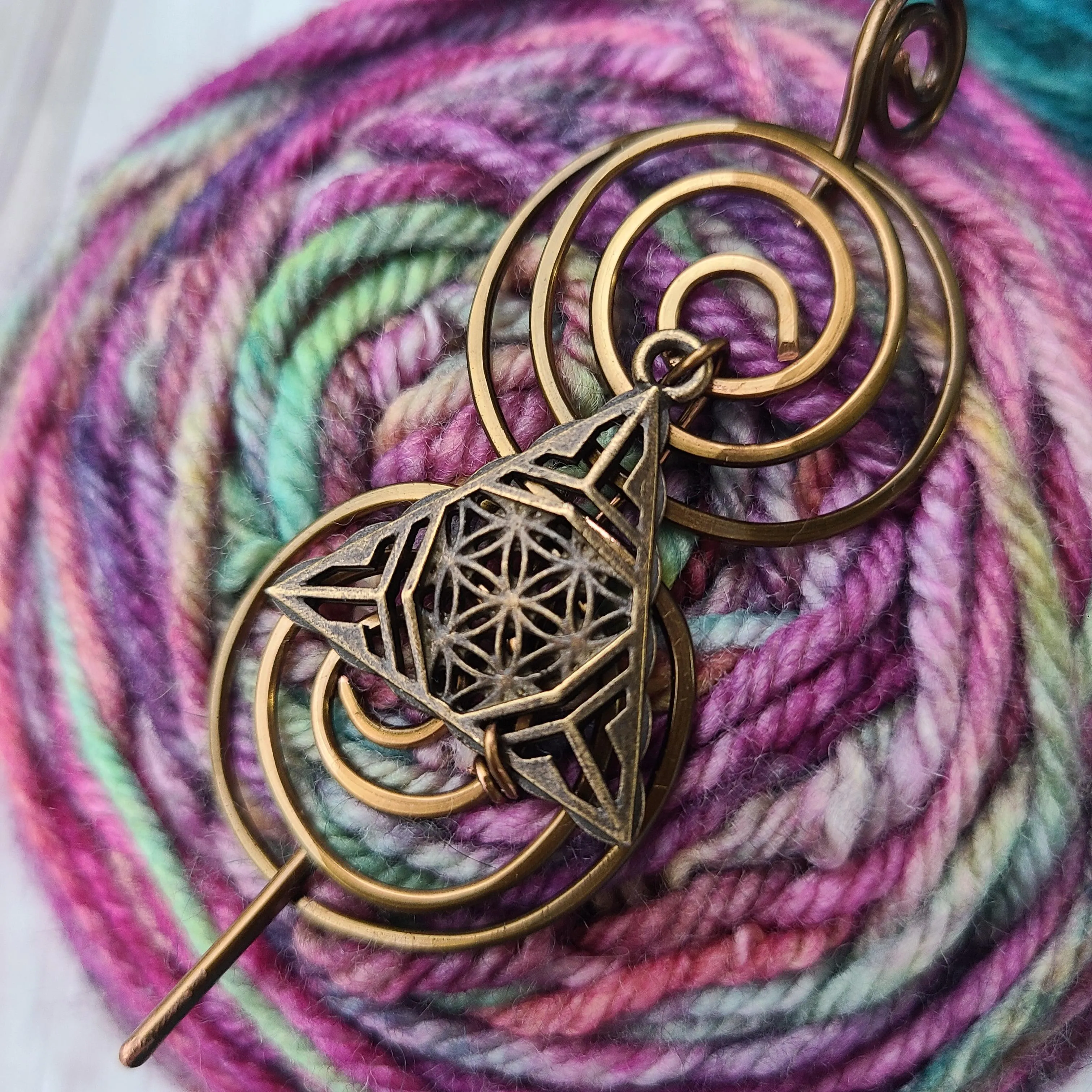 Filigree Triangle Shawl Pin - Charmed Vintage Bronze