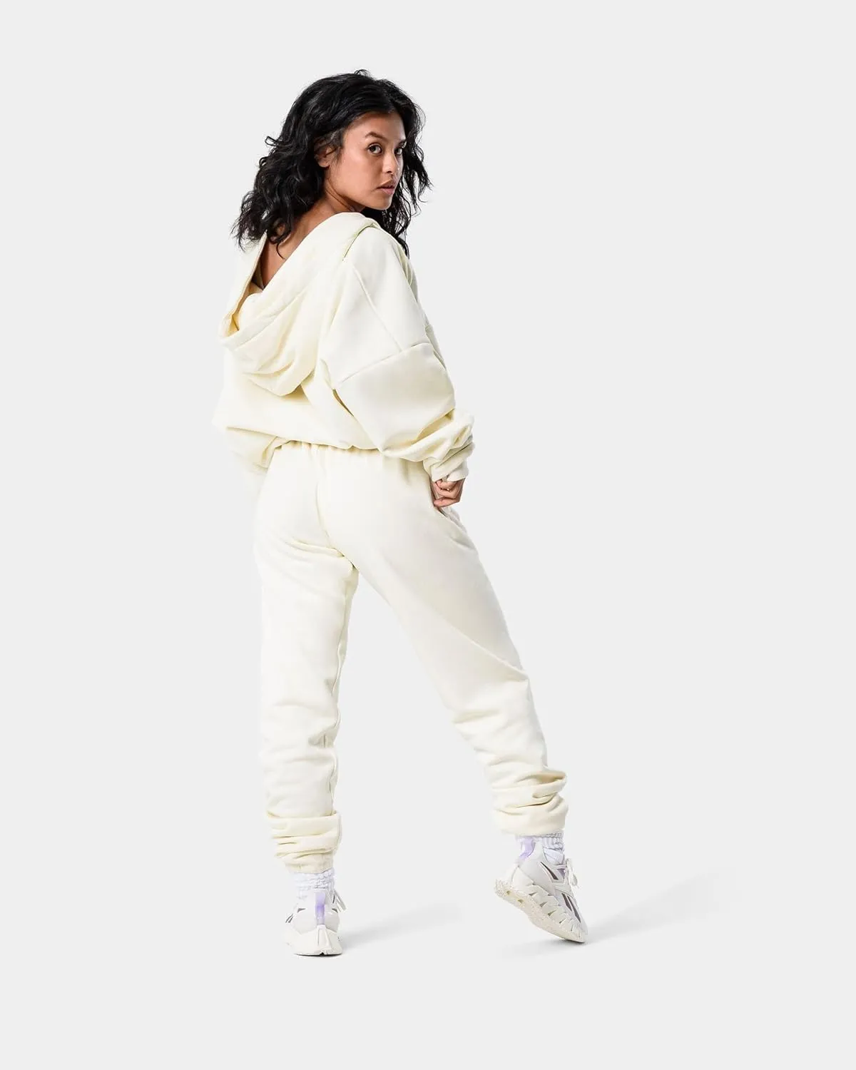 Kamo Fitness CozyTec High-Waisted Sweatpants for Women Baggy: Comfy Lounge Pants with Pockets Crafted from Soft Thick Fleece