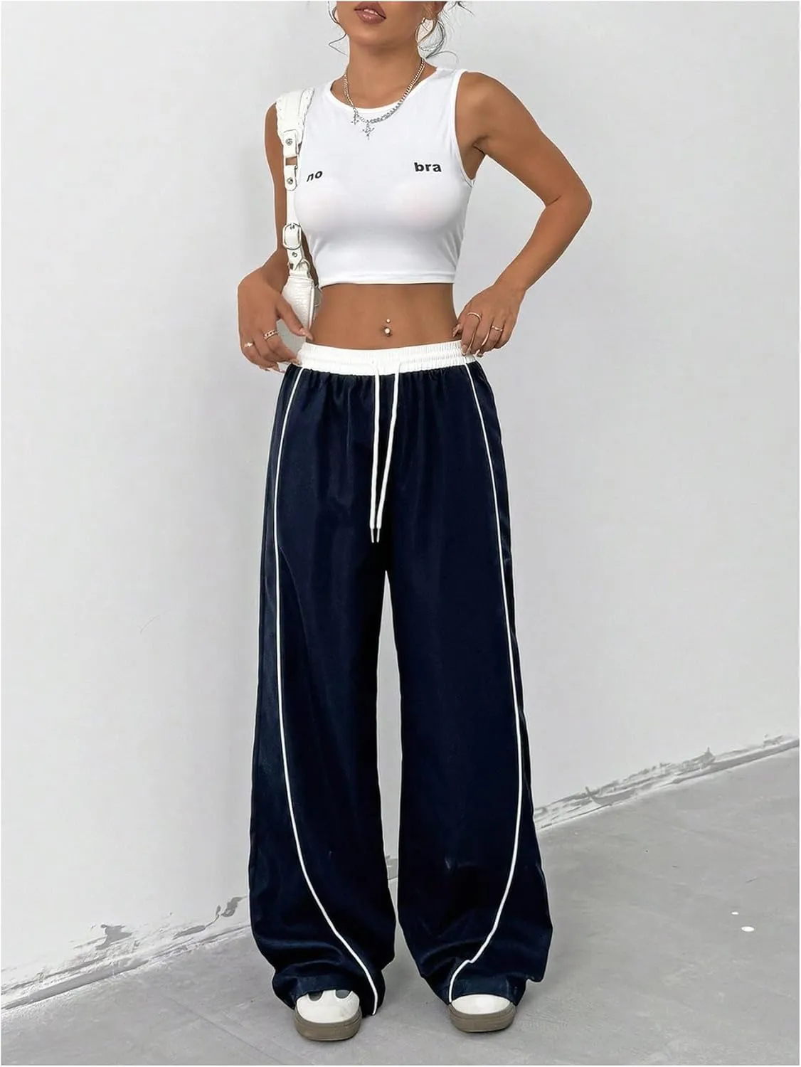 OYOANGLE Women's Baggy Track Pants Side Striped Drawstring Waist Y2K Wide Leg Sweatpants
