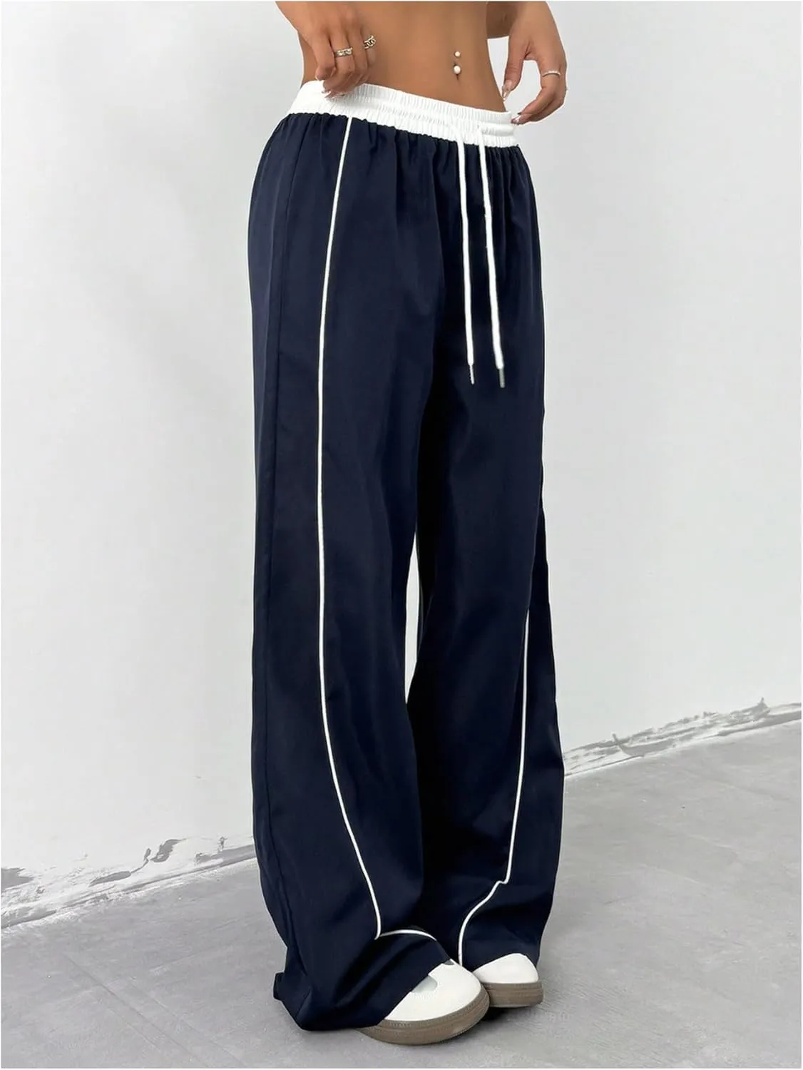 OYOANGLE Women's Baggy Track Pants Side Striped Drawstring Waist Y2K Wide Leg Sweatpants