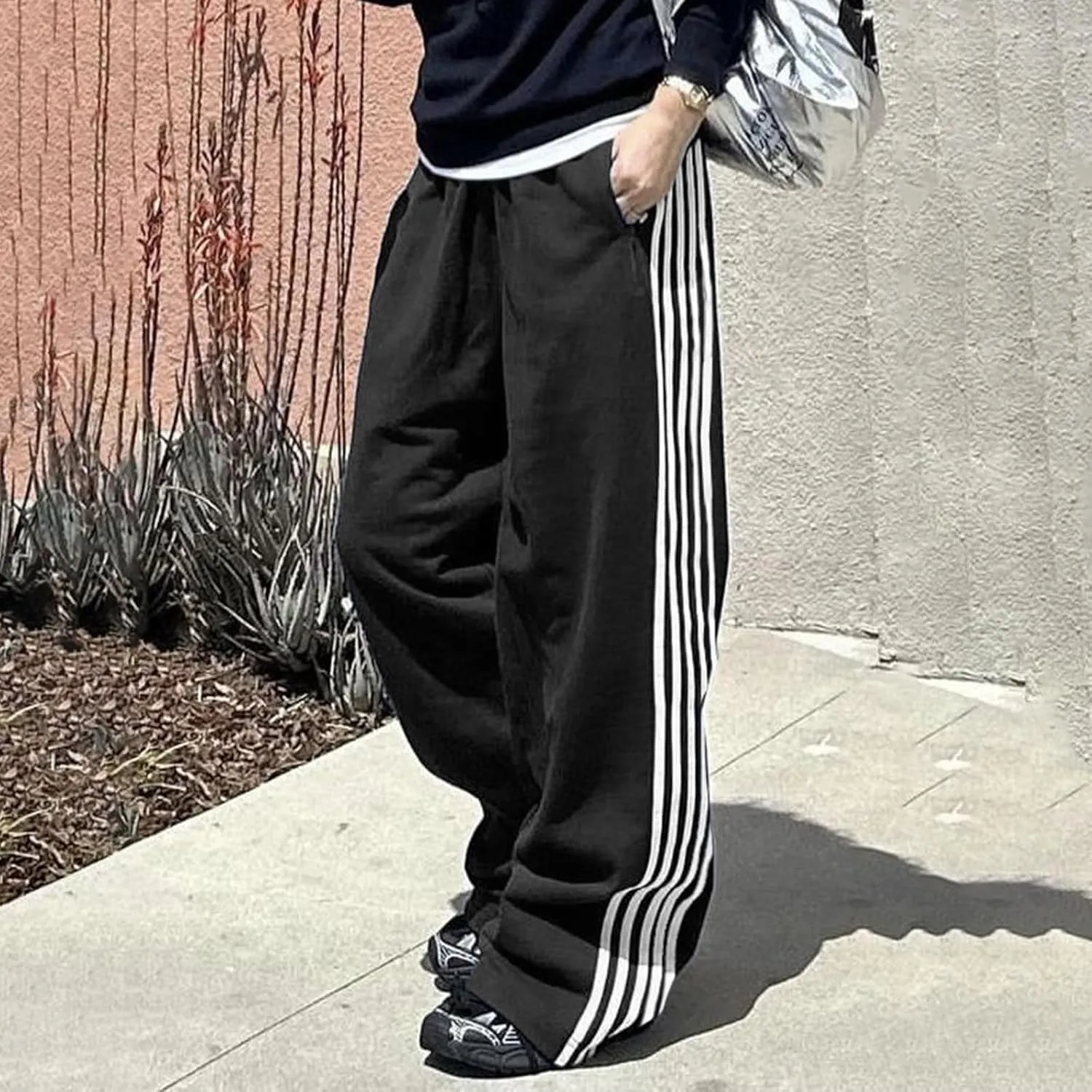 Women Side Striped Track Pants Y2k Drawstring Waist Wide Leg Cargo Sweatpants Casual Loose Jogger Lounge Pants